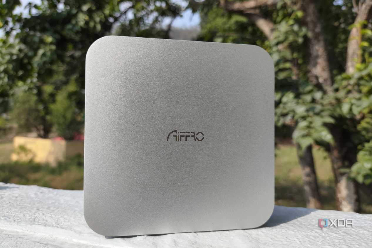 An Aiffro K100 NAS