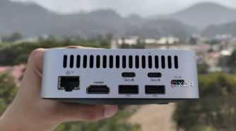 A side view of the Aiffro K100 NAS
