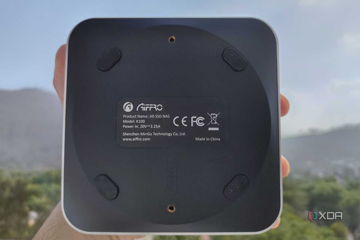 The back plate of an Aiffro K100 NAS