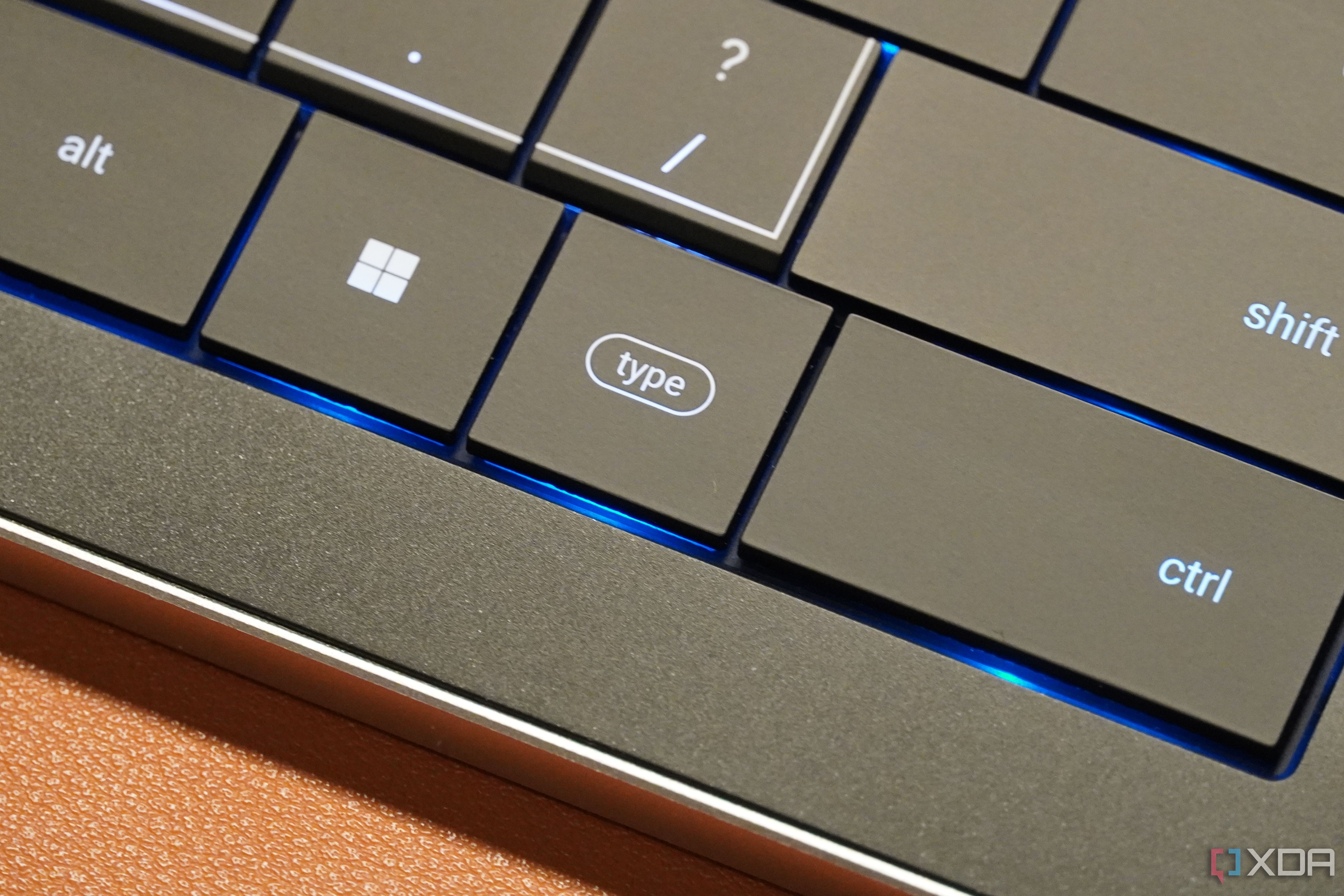 Clevetura CLVX 1 review: This keyboard has a built-in touchpad, and it ...