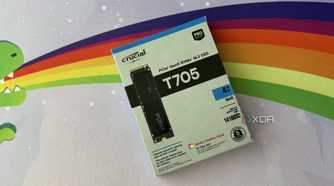crucial t705 ssd box on rainbow deskmat