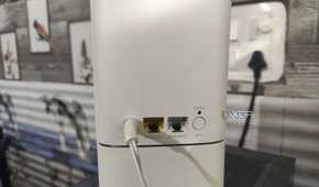 The Ethernet ports of a M15/2 Eagle Pro AI Mesh router