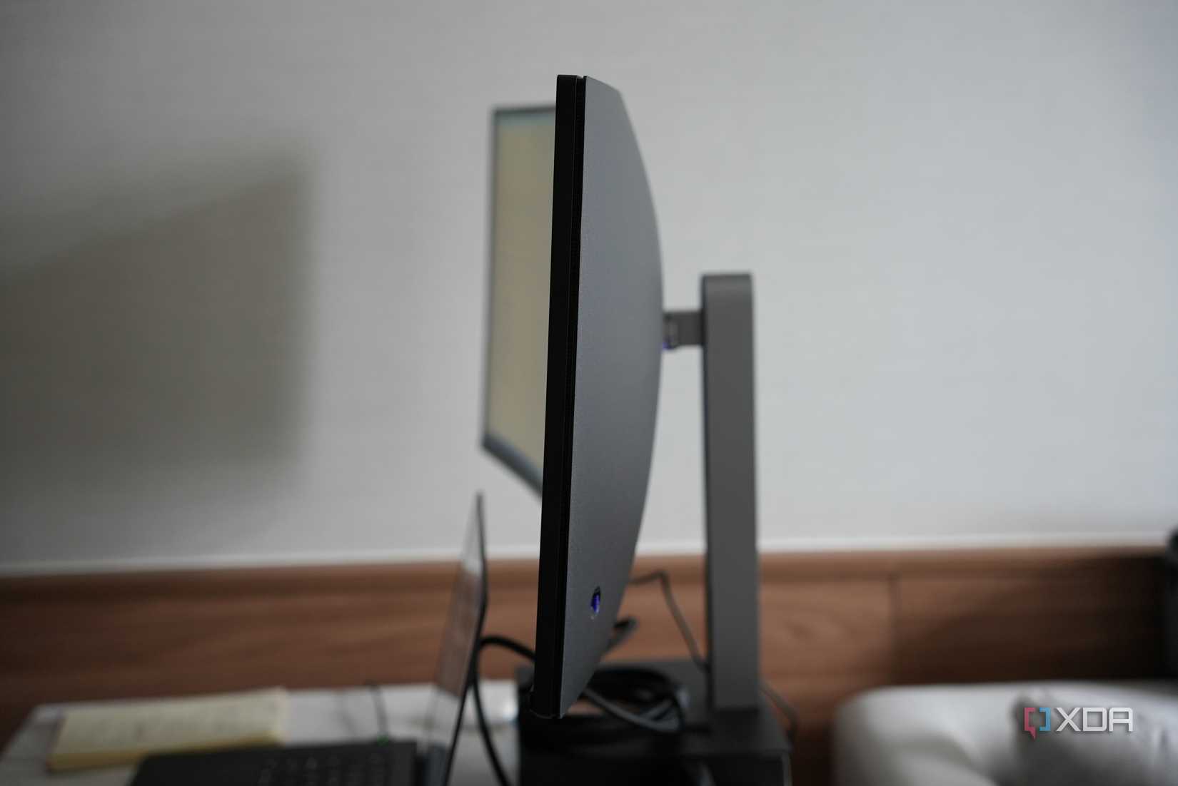 Xiaomi Curved Gaming Monitor G34WQI review: Affordable monitor, useful ...