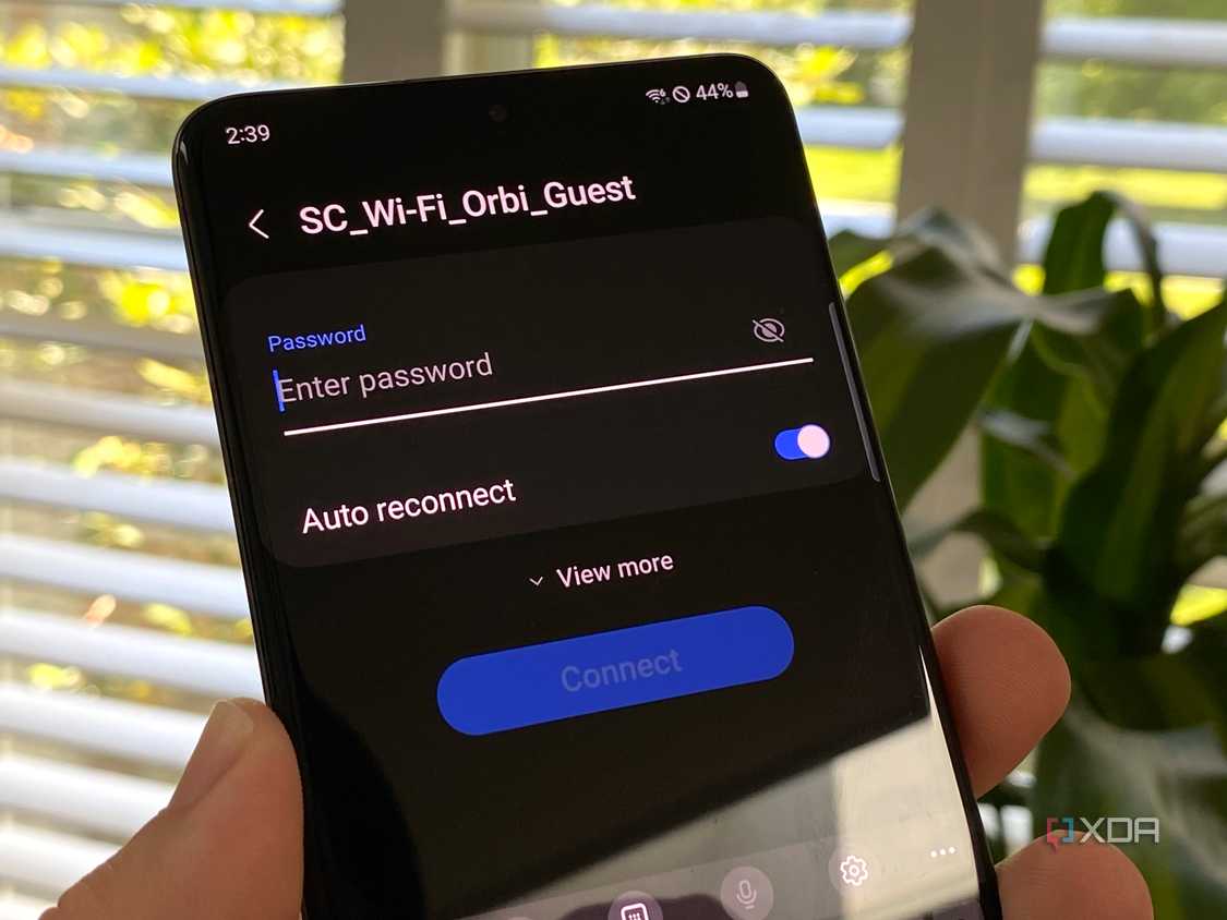 Enter Wi-Fi password on a Galaxy S20