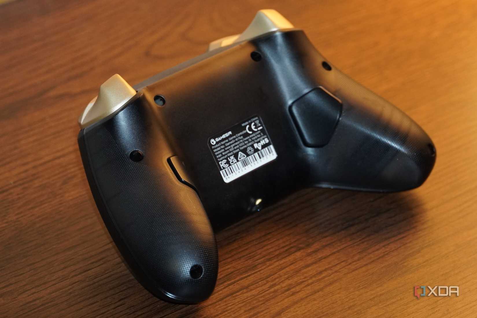 The back buttons on the GameSir Kaleid Flux.
