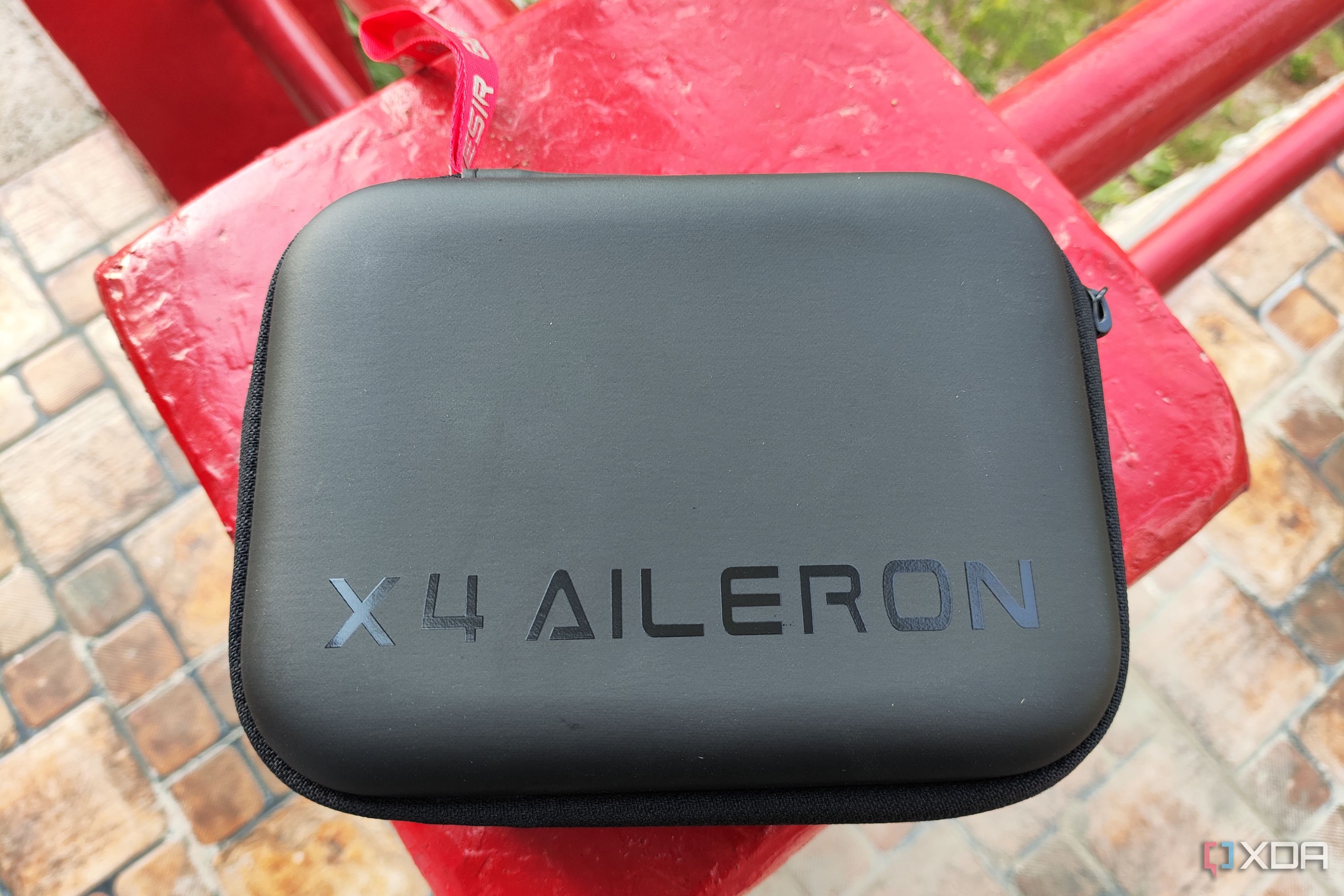 The GameSir X4 Aileron case