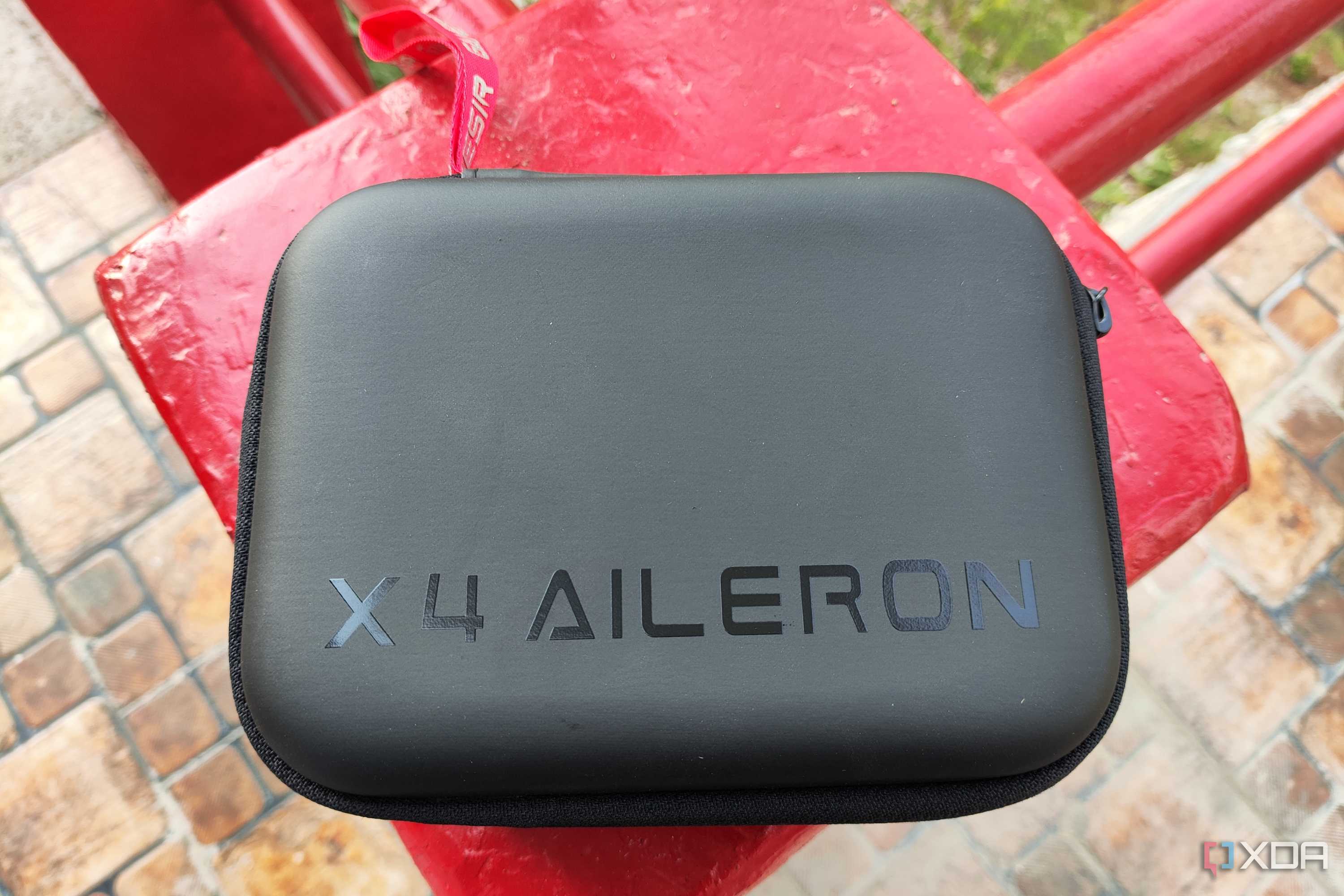 The GameSir X4 Aileron case