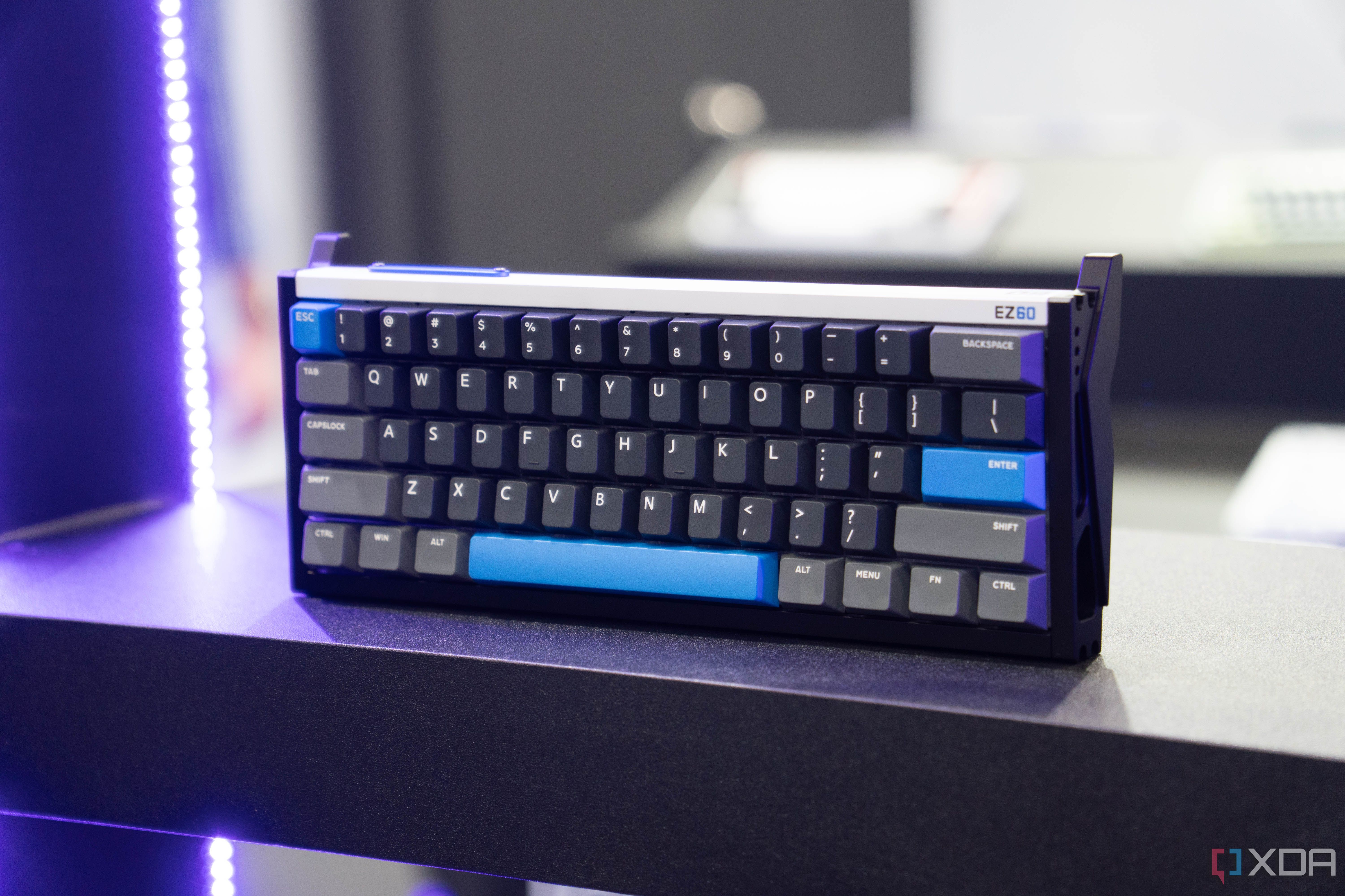 Choose the best monitor and accessories for your mini PC