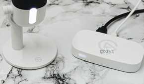 An image showing Elgato Wave Neo mic and Game Capture Neo capture card.