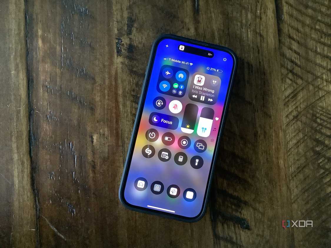 Feature photo of iPhone 15 Pro and iOS18 congrol center