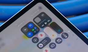 iPadOS 18 control center.
