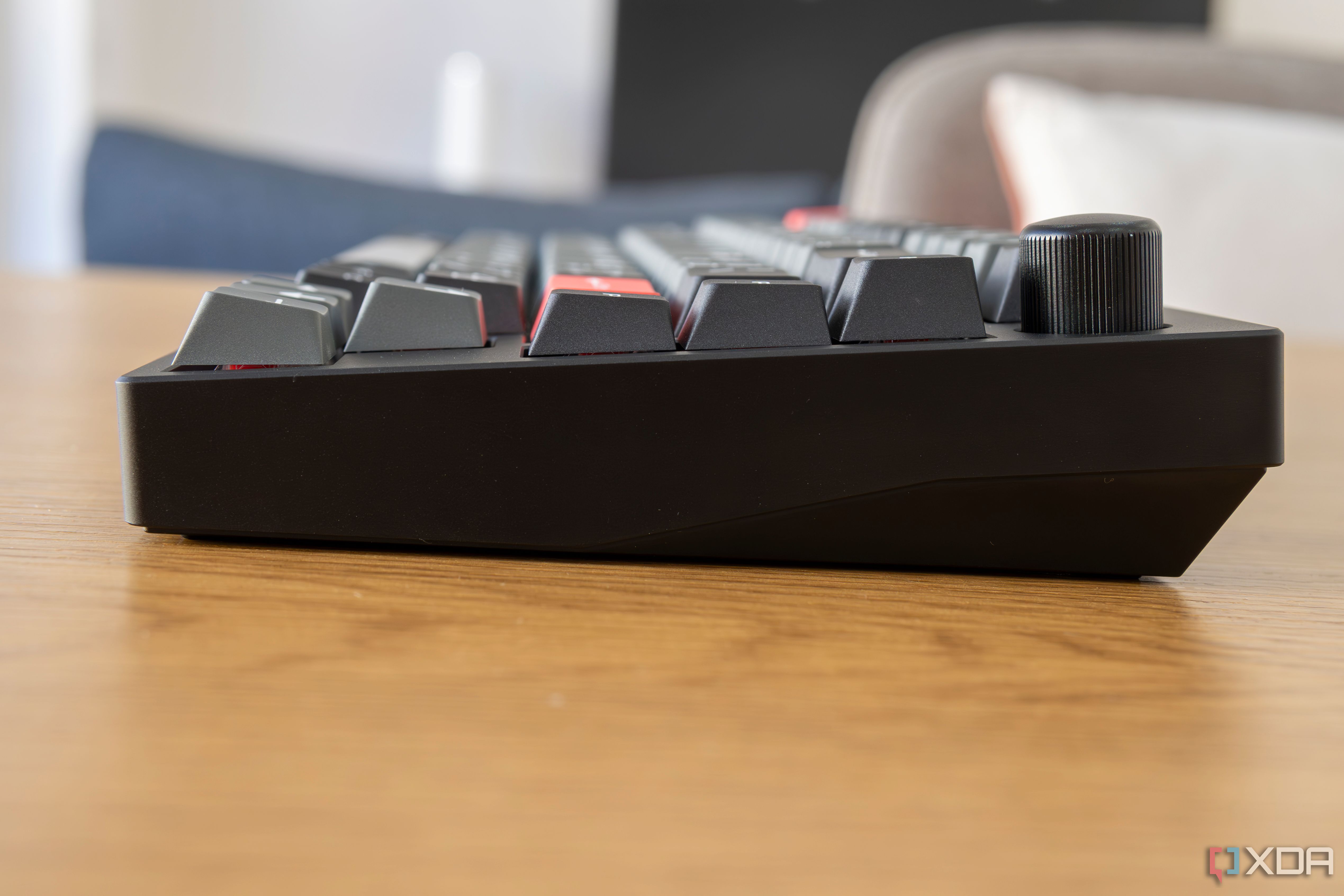 Side view of the Lemokey P1 Pro