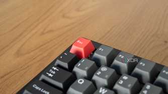 Close-up of the Esc key on the Lemokey P1 Pro