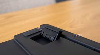 Close-up of an adjustable foot on the Lemokey X3