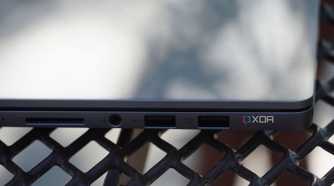 Ports on the right side of the IdeaPad Pro 5i.
