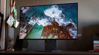 The front of the LG 32GS95UE.