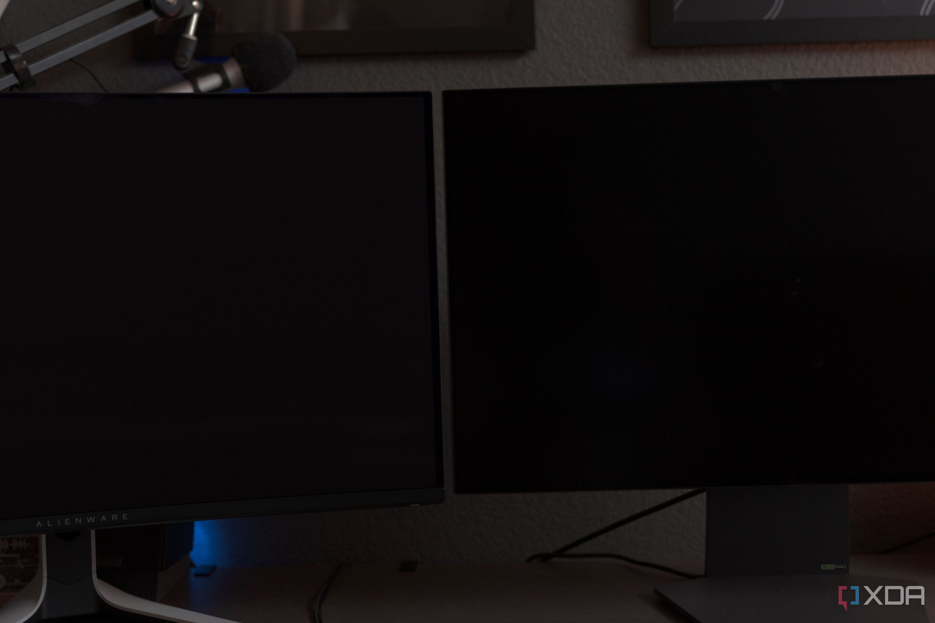 lg_32gs95ue_ambient_sbs_dark_2
