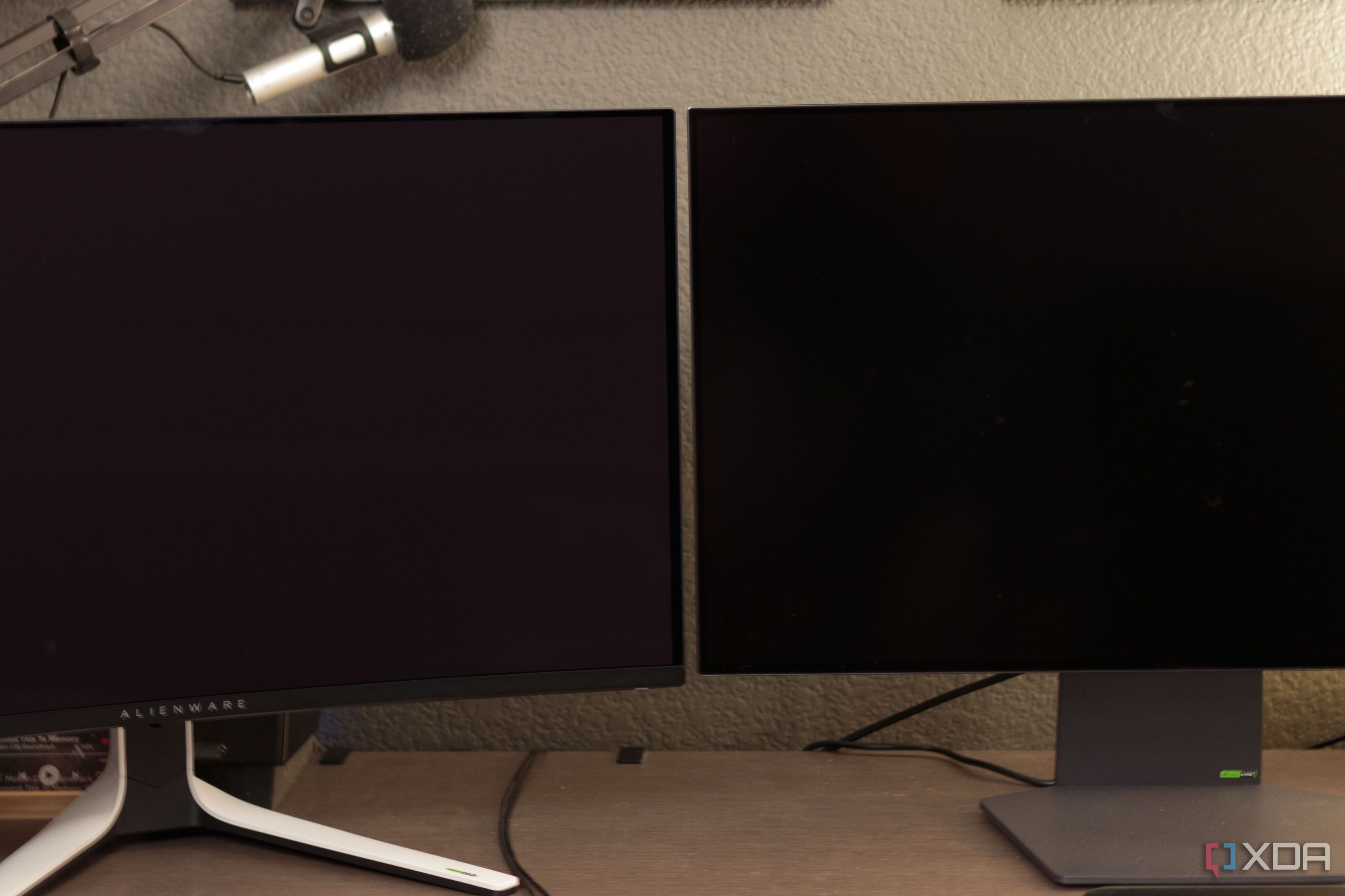 lg_32gs95ue_ambient_sbs_dim