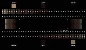 Near-black details in SDR for the LG 32GS95UE.