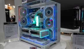 Lian Li 011 Vision with multi-colored lights inside