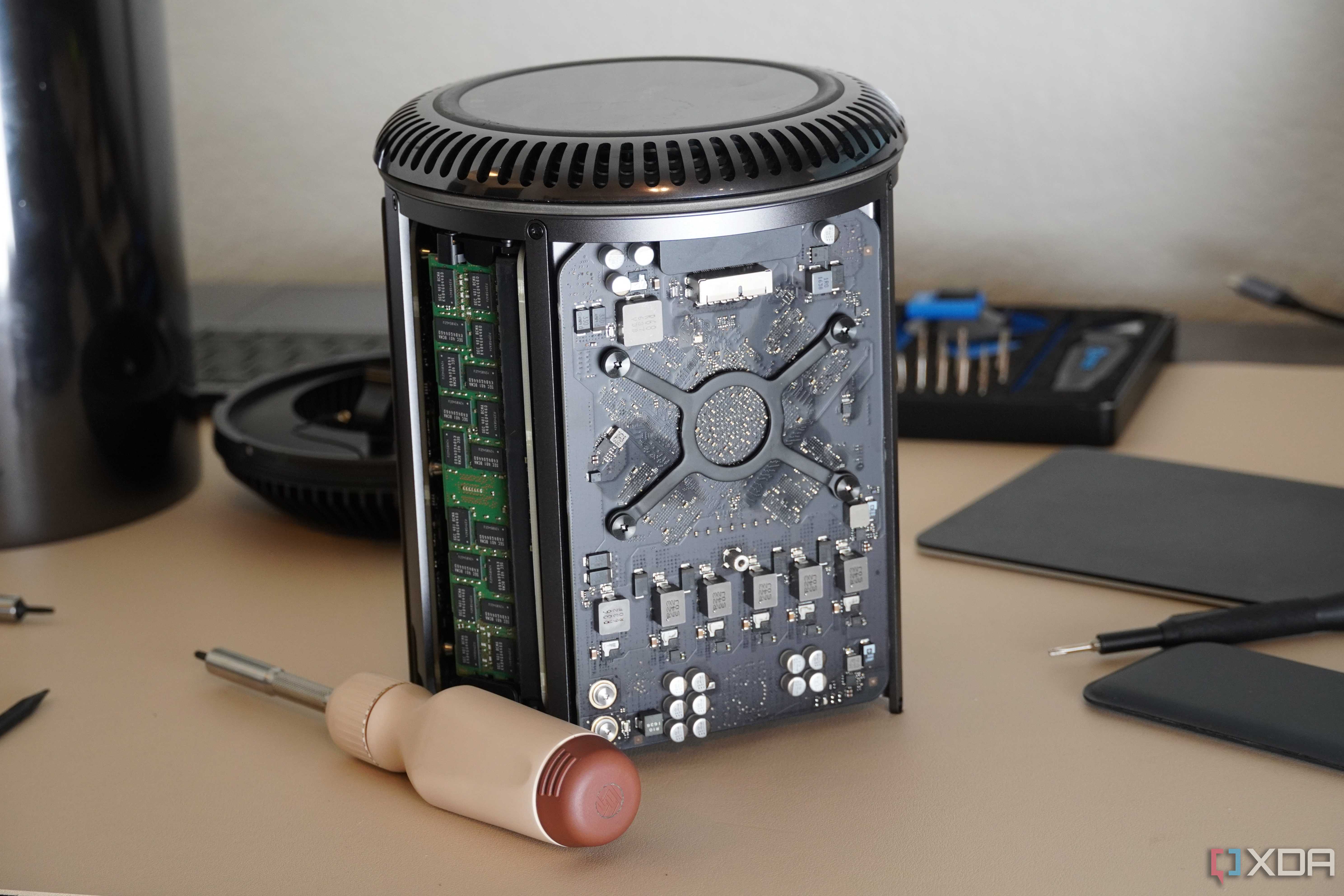 Mac-Pro-CPU-Upgrade-1-1