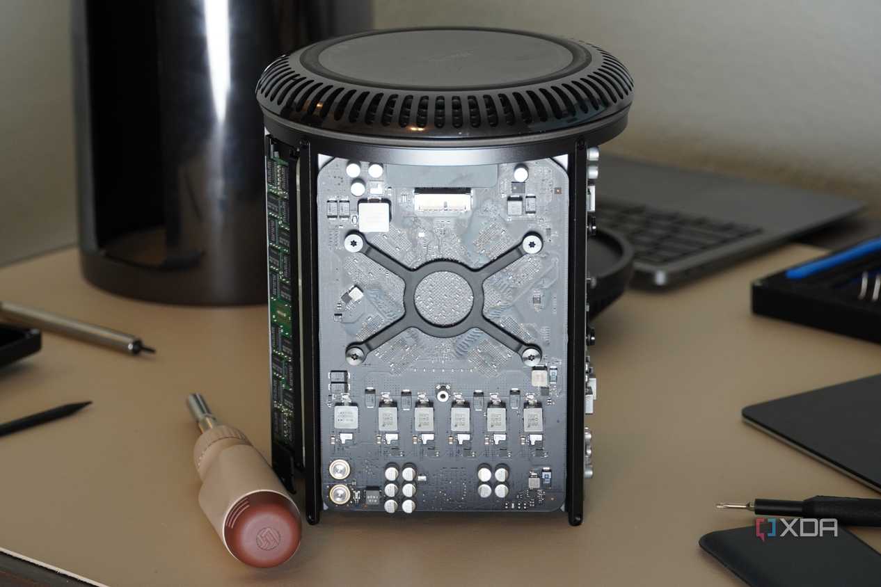 The Mac Pro's GPU.