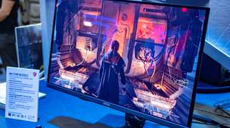 MSI MAG 271QPX QD-OLED E2 at Computex