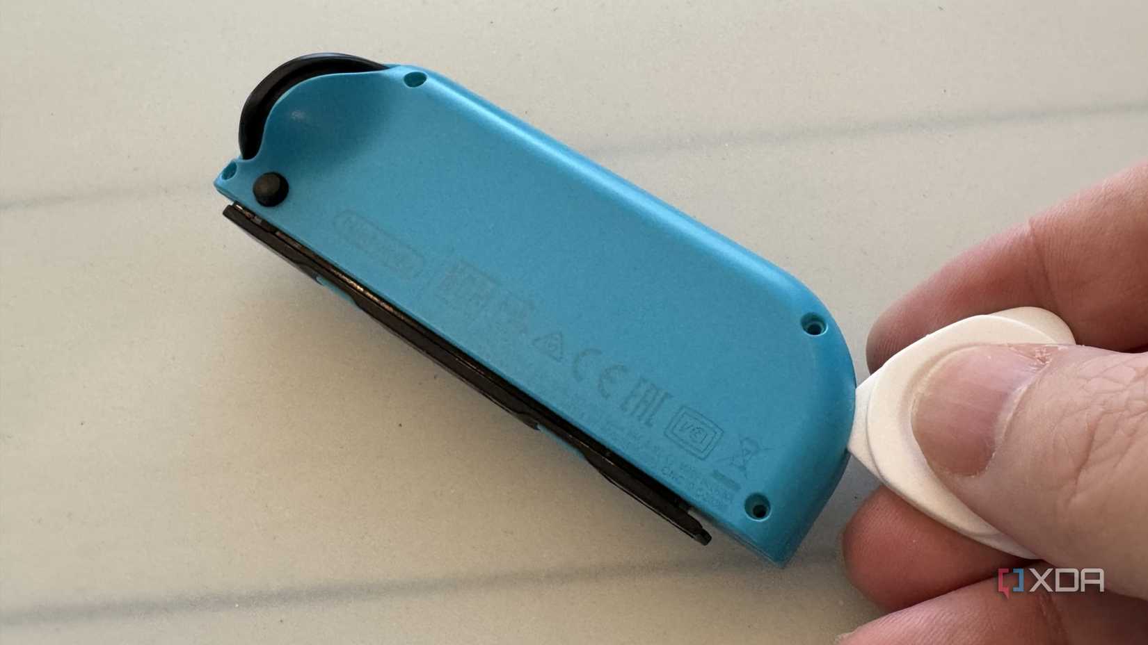 Stick drift sucks, so here's how to replace the Joy-Con