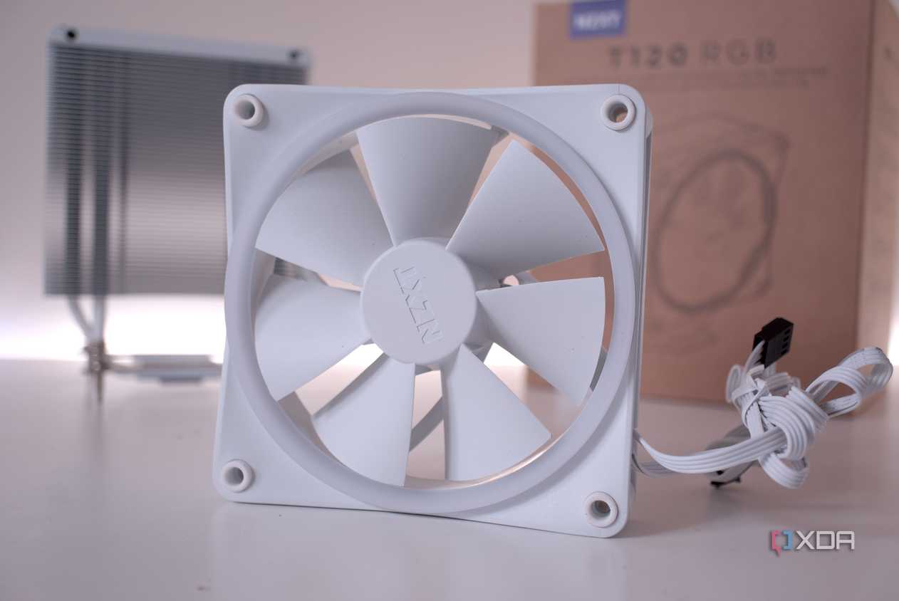 NZXT T120 RGB fan