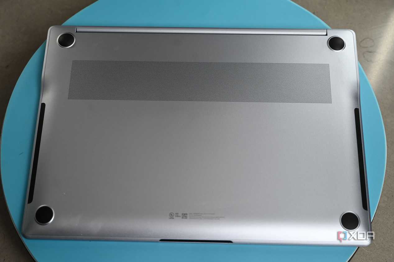 Bottom of Samsung Galaxy Book 4 Edge