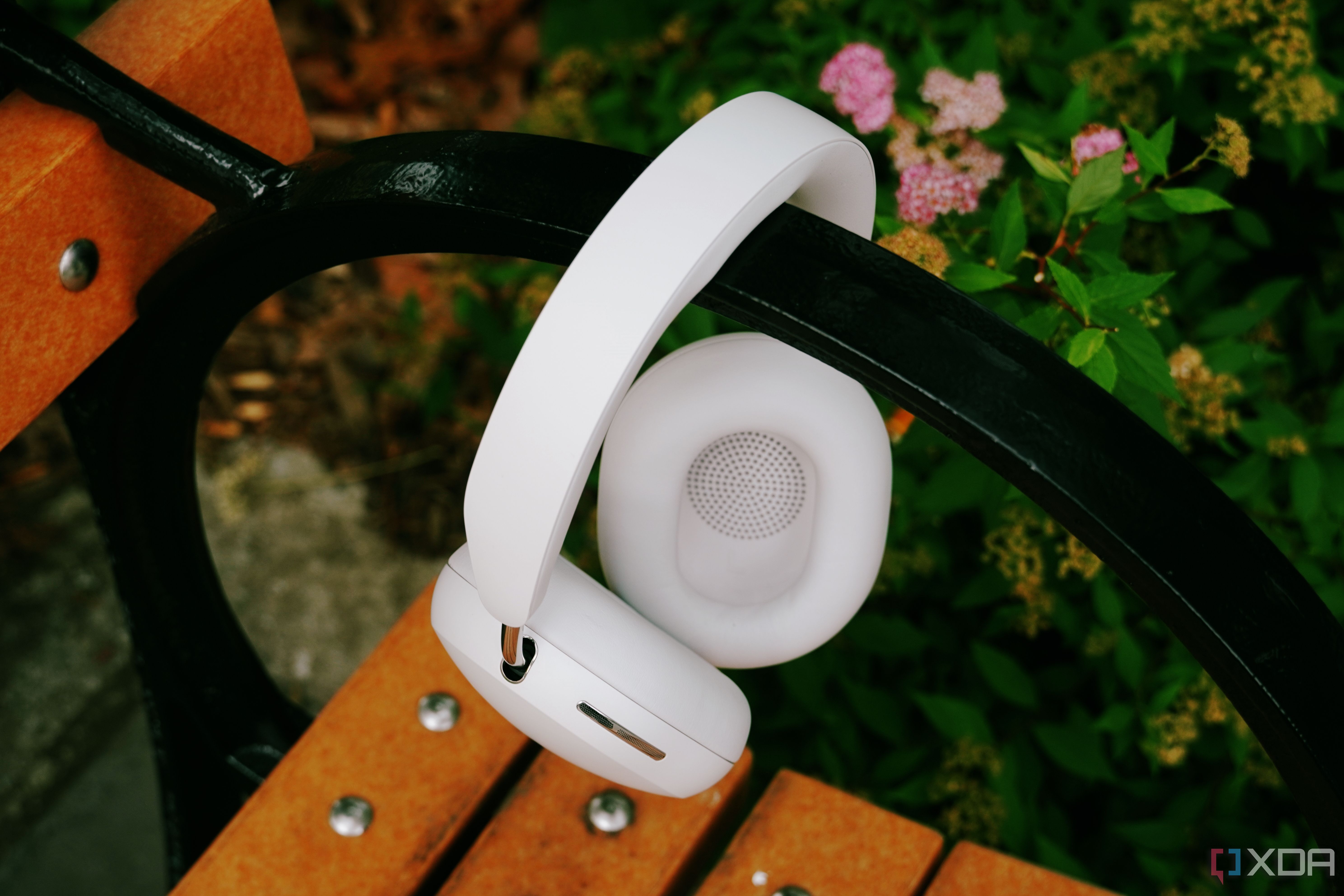 Sonos Ace headphones with lossless audio drop to $299, their