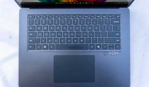 Surface Laptop 7-9