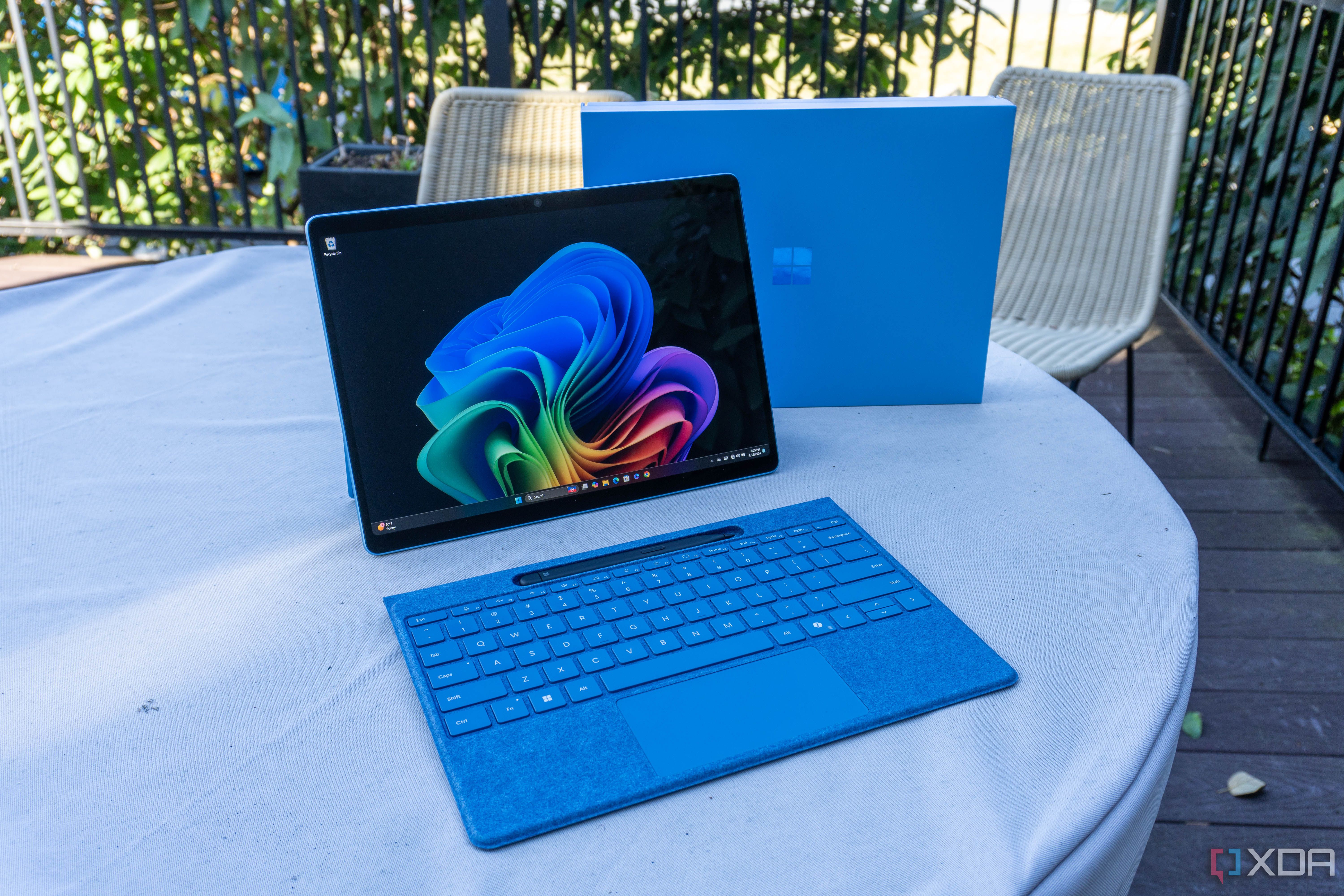 surface-pro-11-2.jpg?w=1600&h=