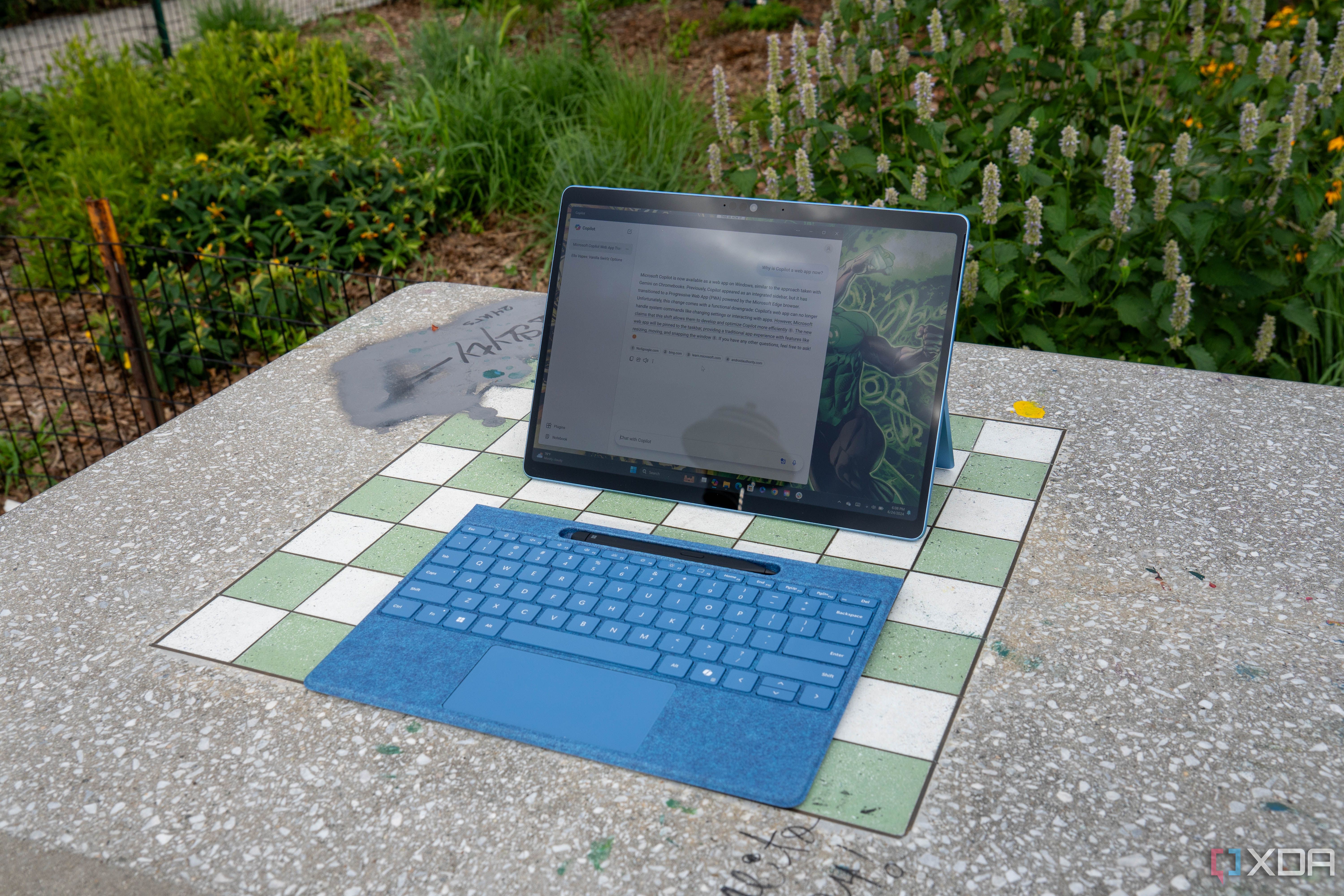 This incredible $400 discount is STILL live for Microsoft's