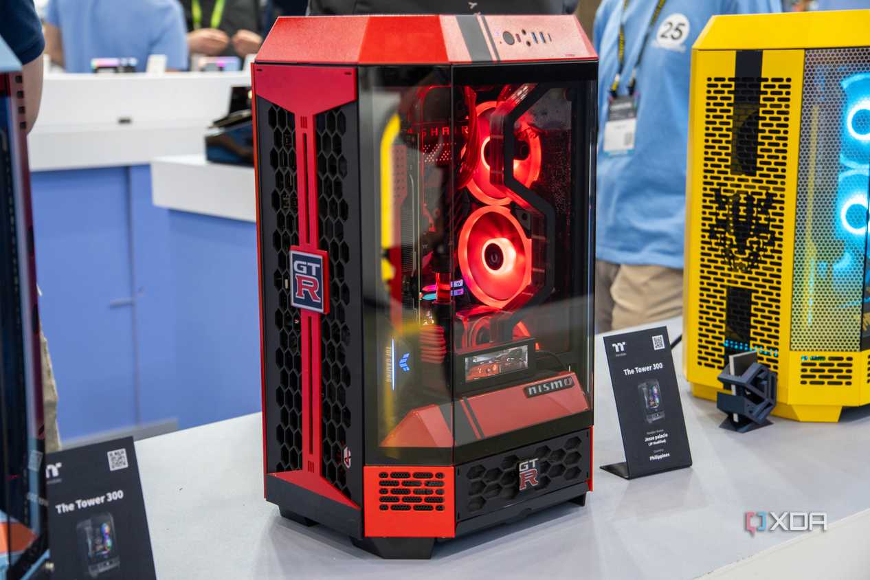 Thermaltake Tower 300 2 (1)