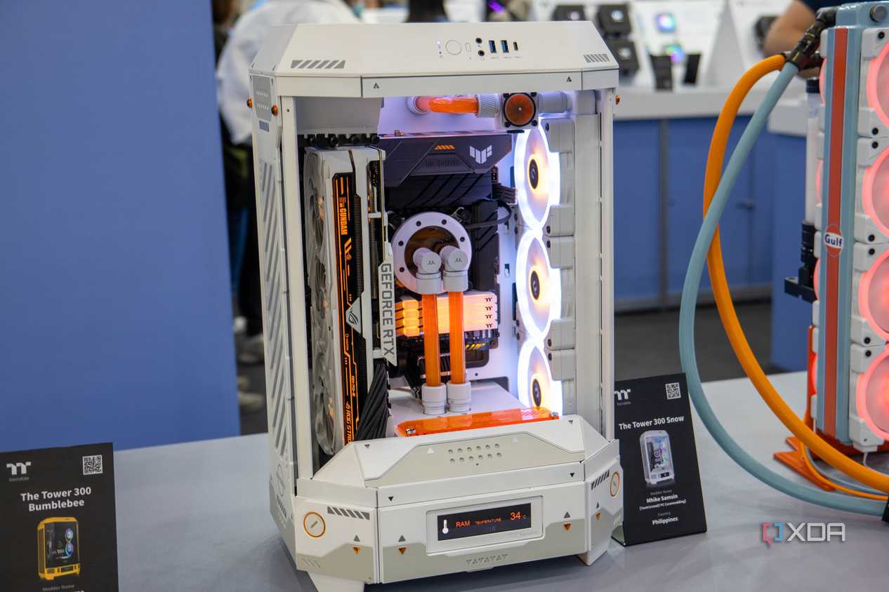 Thermaltake Tower 300 Snow (2)