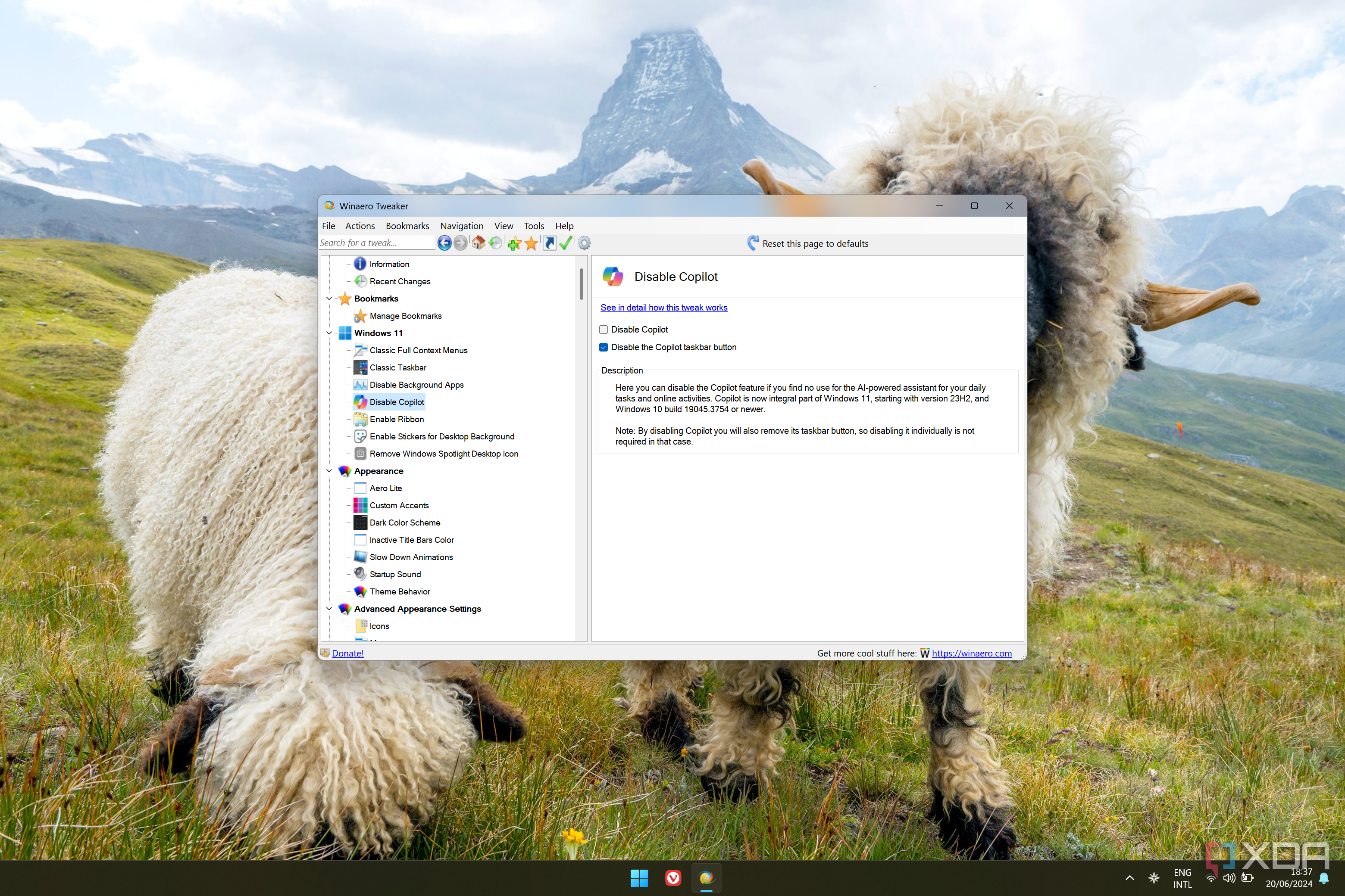 Screenshot of the Winaero Tweaker settings for Copilot