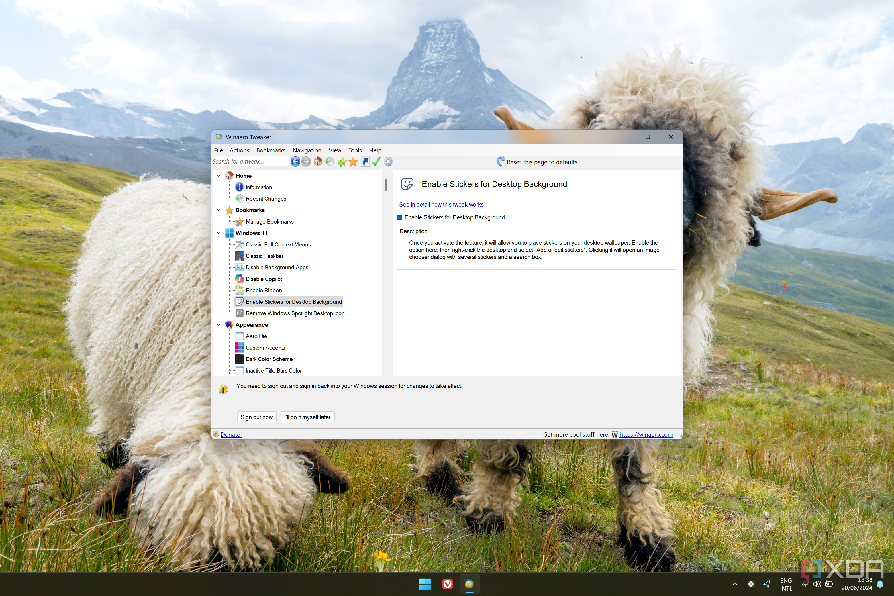 Screenshot of the Winaero Tweaker settings for enabling stickers on the desktop