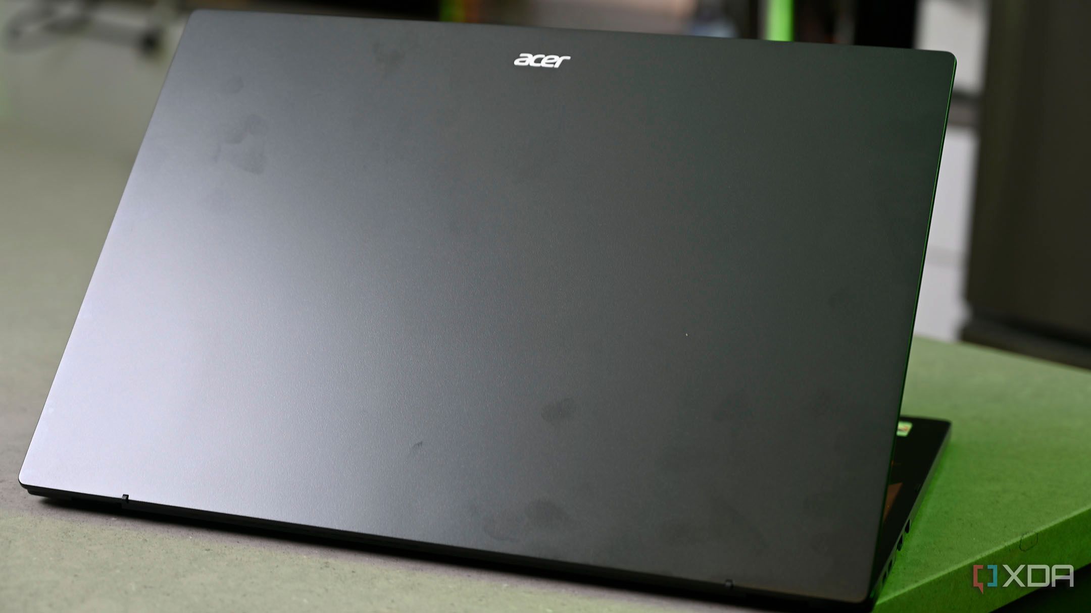 Acer Swift Edge 16 (SFE16-44) review: Lightweight but lacks power