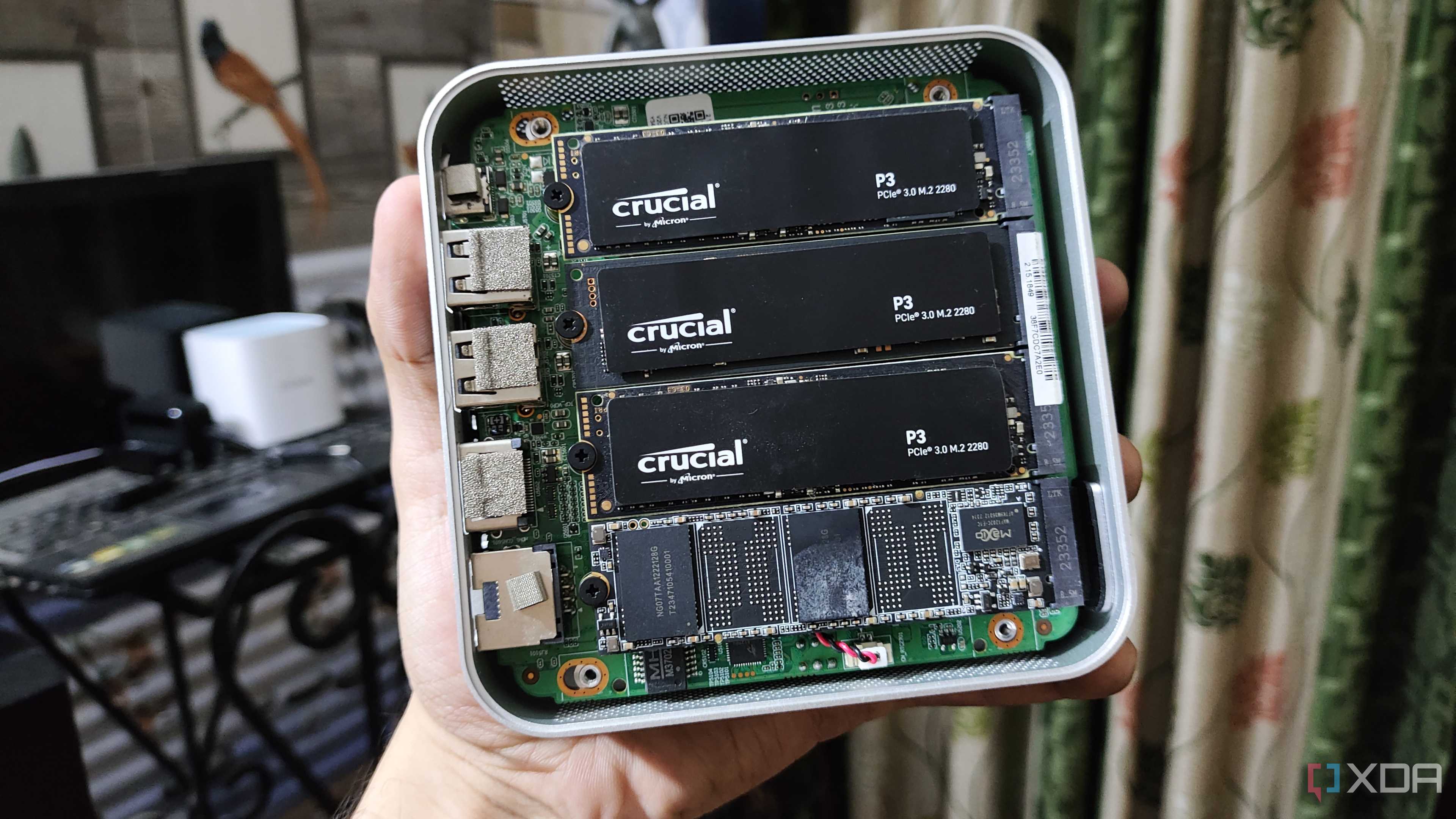 The Aiffro NAS with four SSDs slotted in
