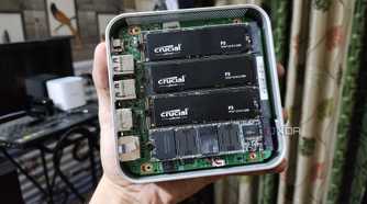 The Aiffro NAS with four SSDs slotted in