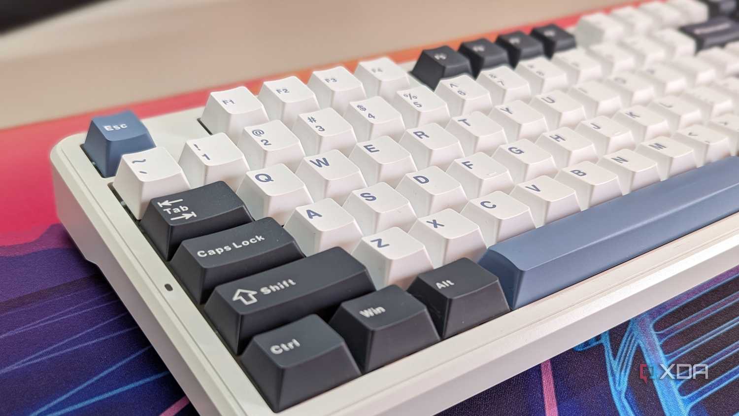 Cloe-up of a keyboard from a side angle