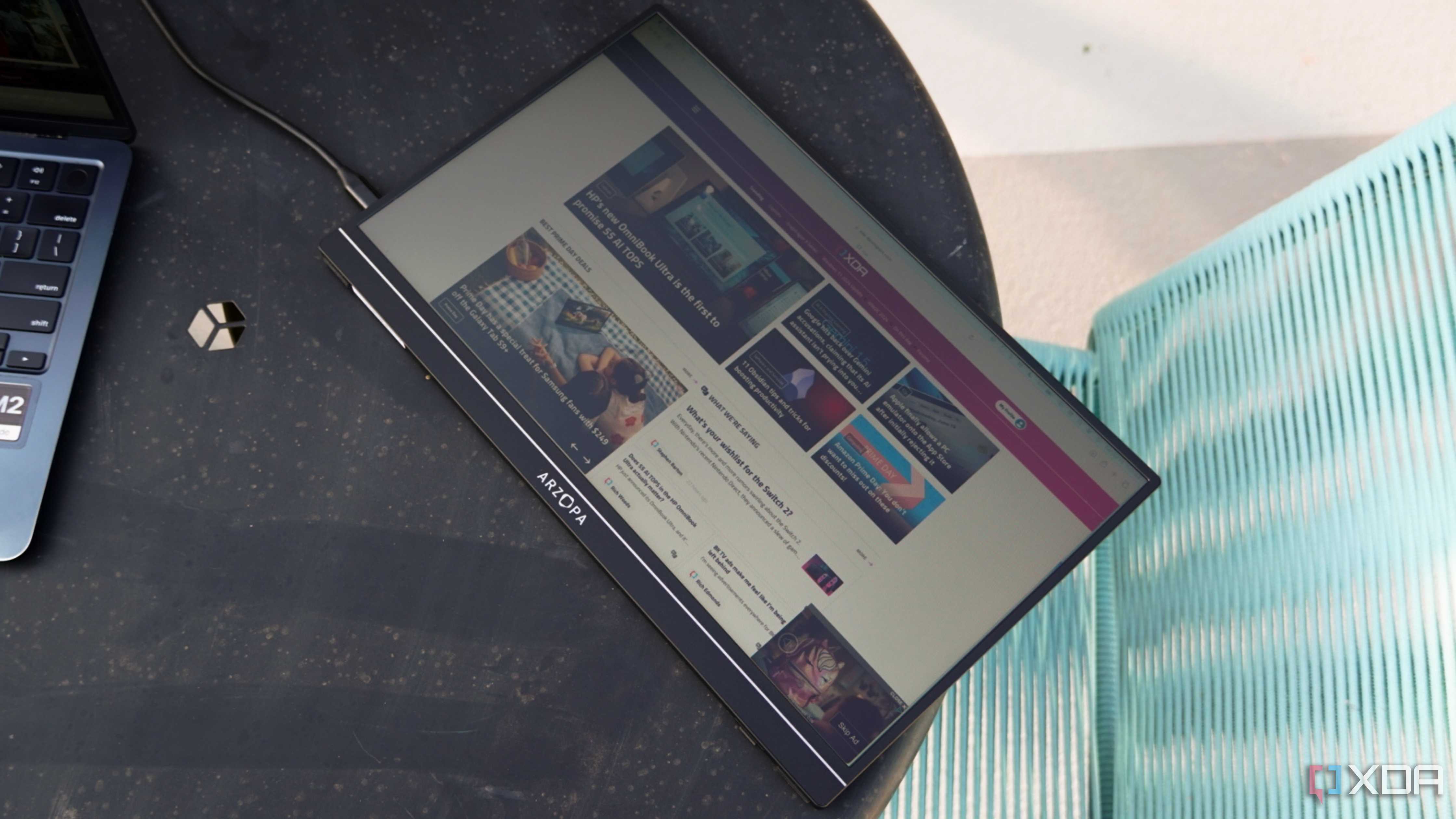 A top-down view of the Arzopa portable monitor.