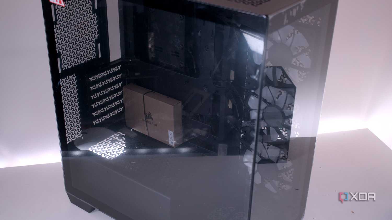 Front view of the Corsair 3500X ARGB