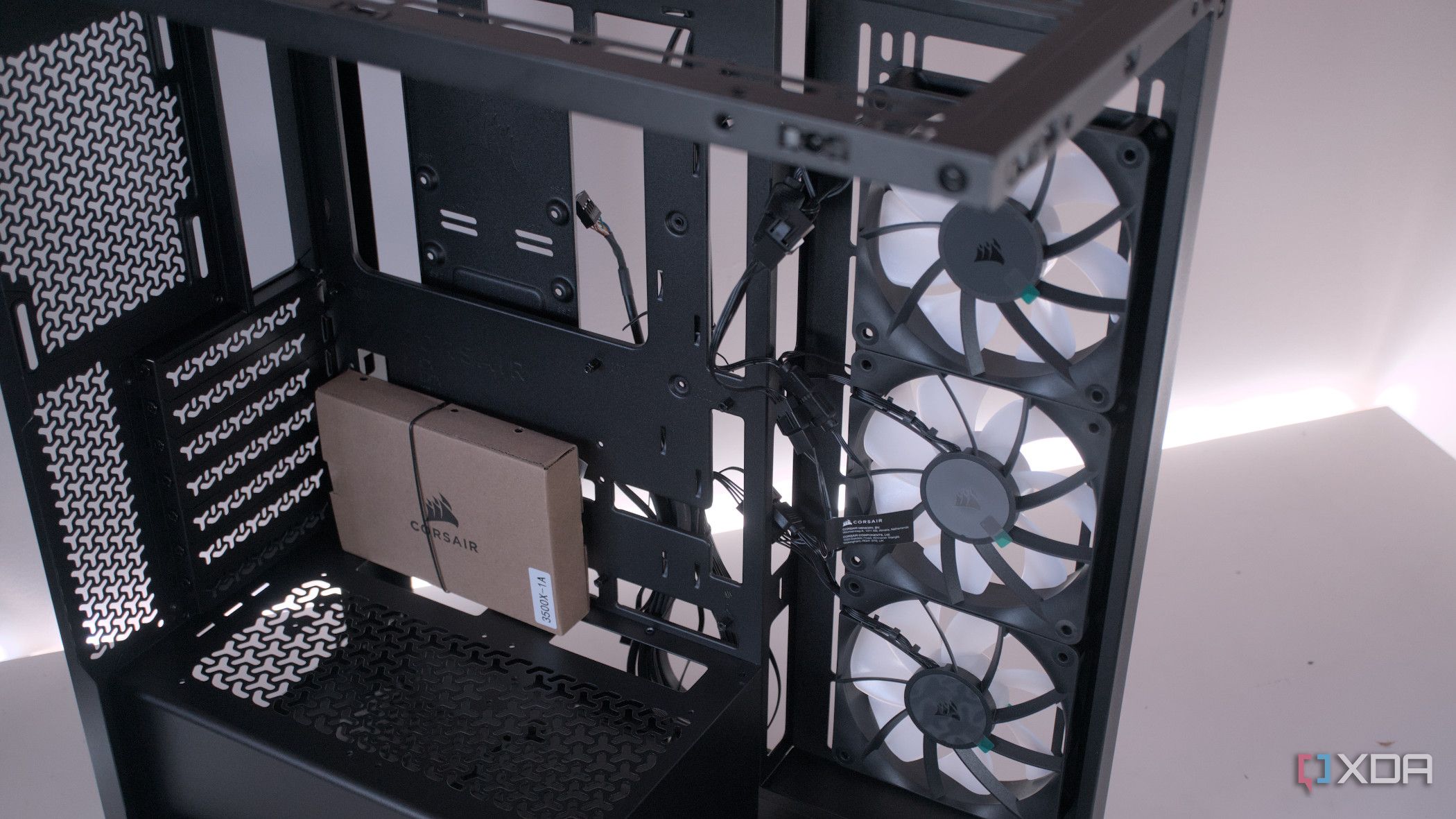 Corsair 3500X ARGB review: An affordable version of the Corsair 6500 ...
