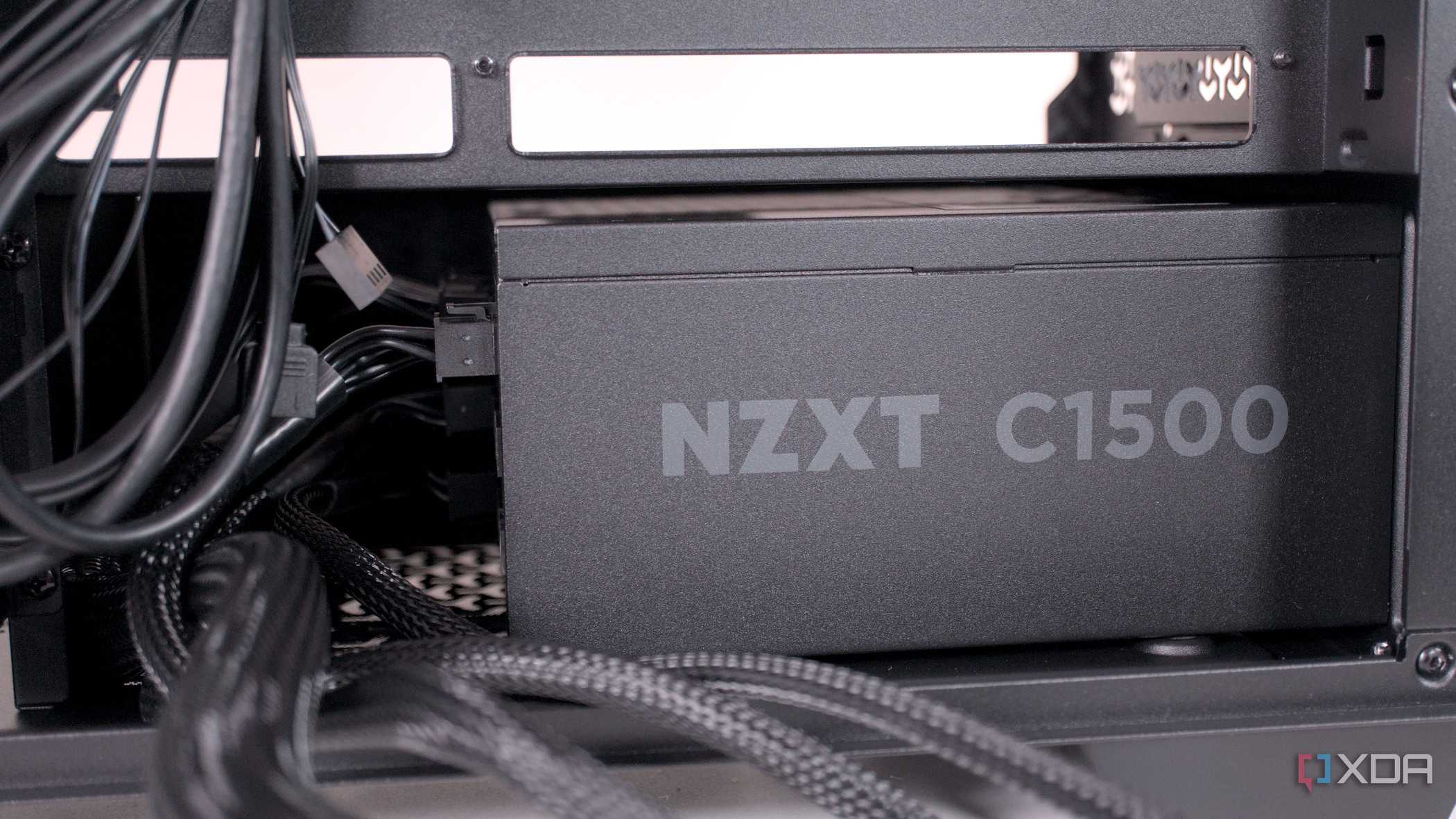 Installing a PSU inside the Corsair 3500X ARGB