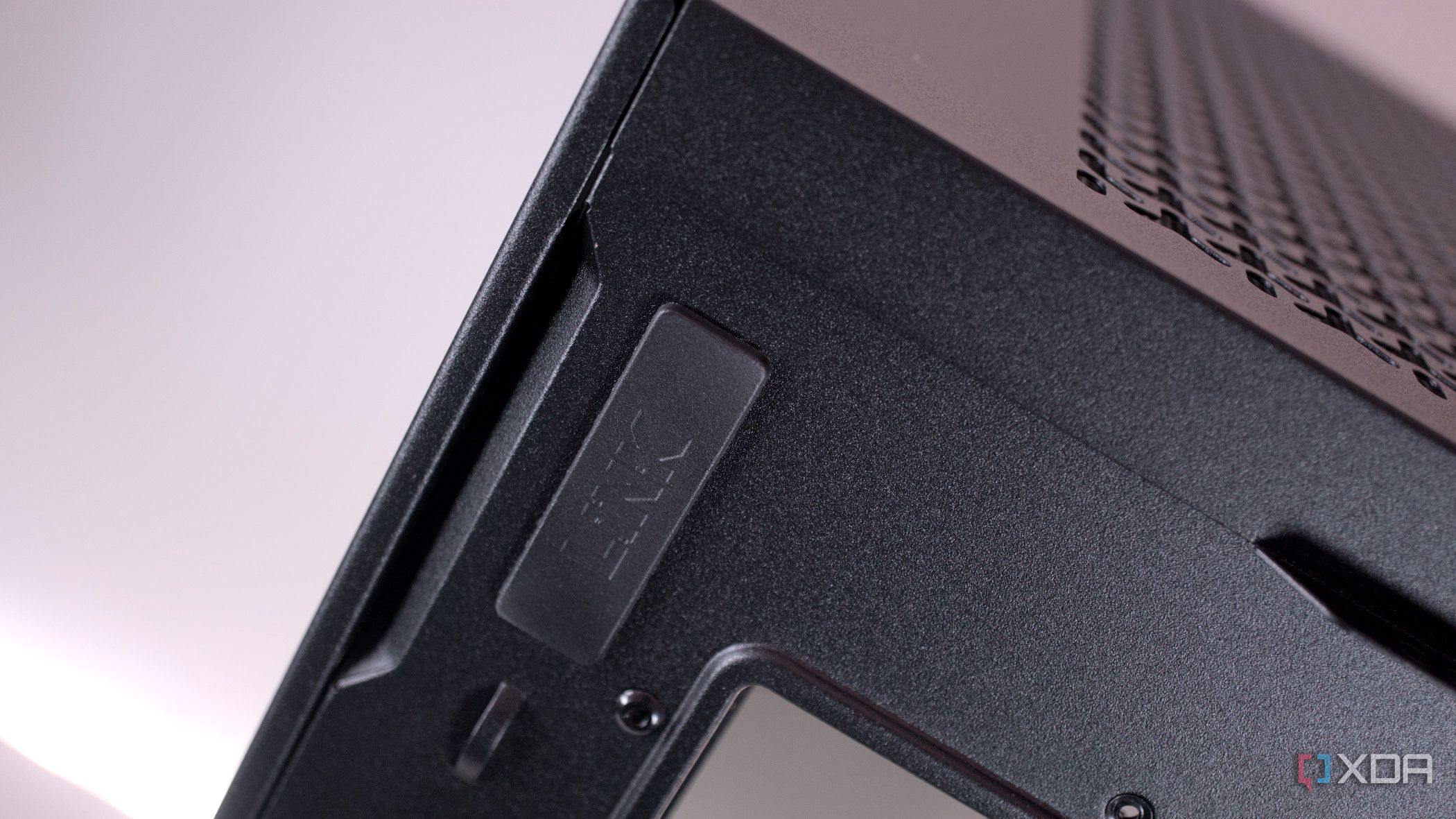 Corsair 3500X ARGB link port