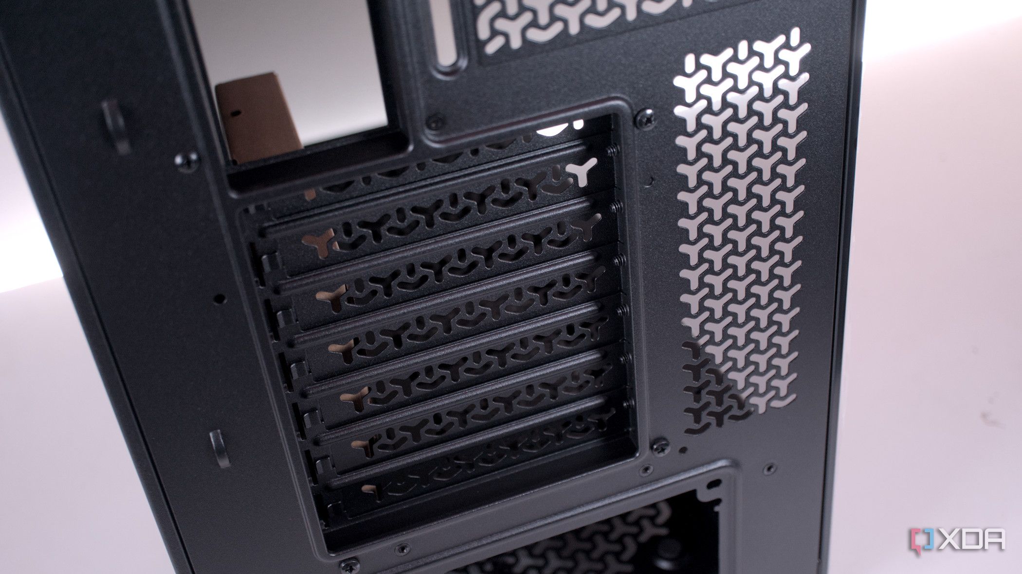 Corsair 3500X ARGB rear