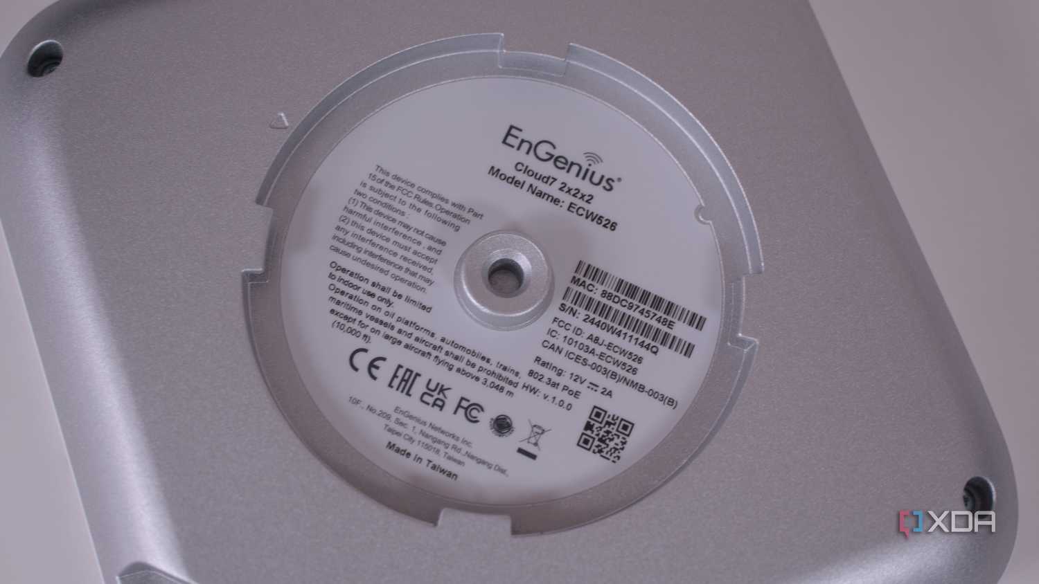 EnGenius ECW526 mounting