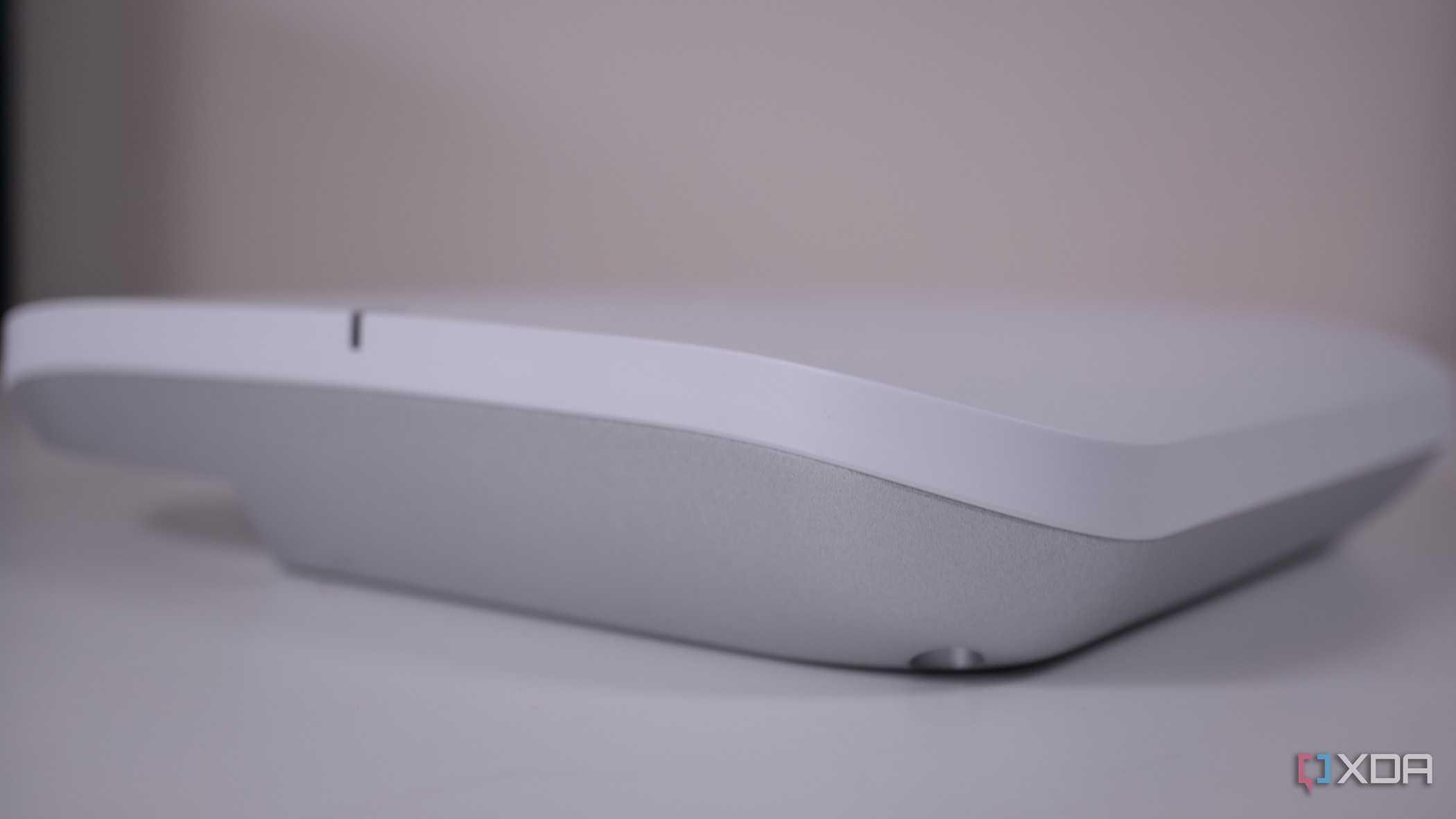 EnGenius ECW526 side